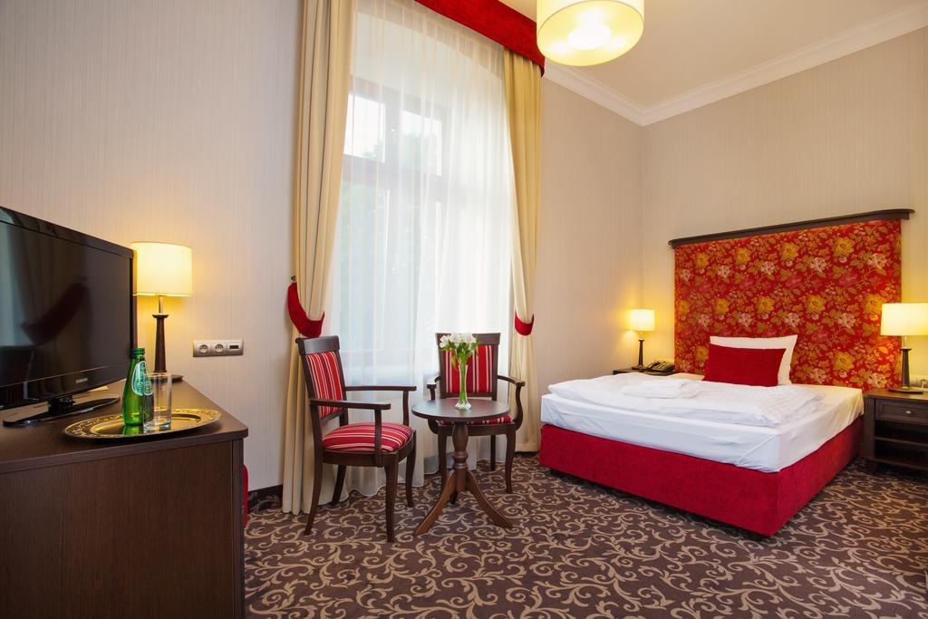 Cottonina Hotel & Mineral Spa Resort Swieradow-Zdroj Luaran gambar